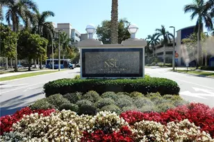 3150 W Rolling Hills Cir, Davie, FL 33328 - Photo 21