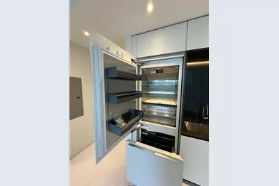300 Biscayne Blvd Way #2508, Miami, FL 33131 - Photo 15