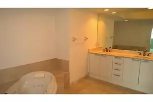 14951 Royal Oaks Ln, North Miami, FL 33181 - Photo 7