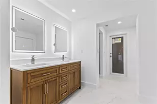 4701 NW 1st Pl, Deerfield Beach, FL 33442 - Photo 21