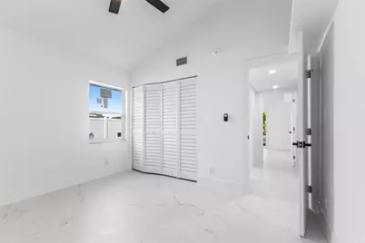 4701 NW 1st Place, Deerfield Beach, FL 33442 - Photo 23