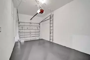 1003 NW 100th Ave, Pembroke Pines, FL 33024 - Photo 27