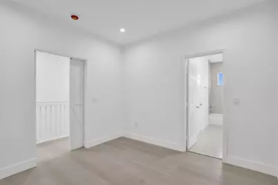 1003 NW 100th Avenue, Hollywood, FL 33024 - Photo 19