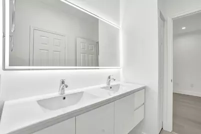 1003 NW 100th Avenue, Hollywood, FL 33024 - Photo 21