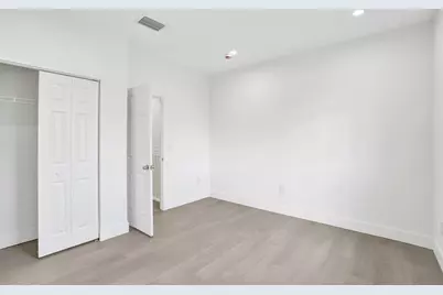 1003 NW 100th Avenue, Hollywood, FL 33024 - Photo 23