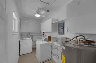 2725 SE 5th Ct, Pompano Beach, FL 33062 - Photo 11