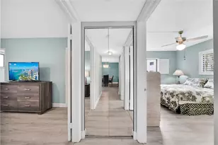 5250 Las Verdes Cir, Delray Beach, FL 33484 - Photo 11