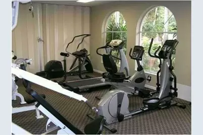 12104 Glenmoor Drive #12104, West Palm Beach, FL 33409 - Photo 19