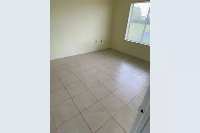 12104 Glenmoor Drive #12104, West Palm Beach, FL 33409 - Photo 7