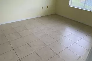 12104 Glenmoor Dr, West Palm Beach, FL 33409 - Photo 7