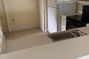 12104 Glenmoor Dr, West Palm Beach, FL 33409 - Photo 3