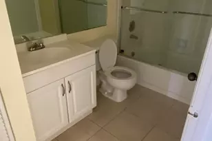 12104 Glenmoor Dr, West Palm Beach, FL 33409 - Photo 11