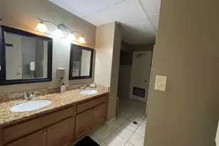 250 NE 20th St, Boca Raton, FL 33431 - Photo 43