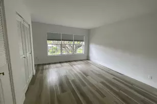 250 NE 20th St, Boca Raton, FL 33431 - Photo 21