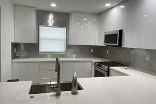 250 NE 20th St, Boca Raton, FL 33431 - Photo 5