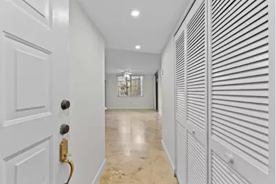 1280 S Alhambra Circle #2112, Miami, FL 33146 - Photo 9