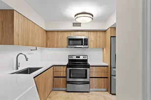 1280 S Alhambra Cir Unit, Coral Gables, FL 33146 - Photo 11