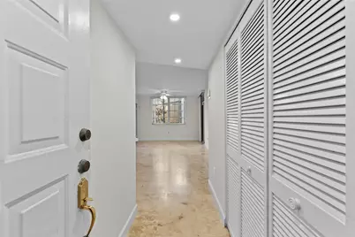 1280 S Alhambra Circle #2112, Coral Gables, FL 33146 - Photo 9