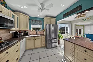 40 SW 9th Ct, Pompano Beach, FL 33060 - Photo 15