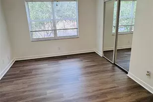 12113 SW 2nd St, Pembroke Pines, FL 33025 - Photo 13