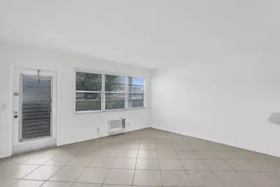91 Tilford #E, Deerfield Beach, FL 33442 - Photo 3