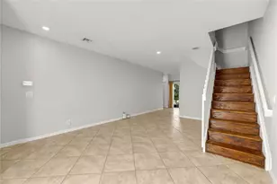 8464 Lagos De Campo Blvd, Tamarac, FL 33321 - Photo 5