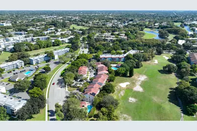 8464 Lagos De Campo Boulevard, Tamarac, FL 33321 - Photo 37