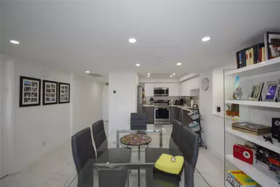 20301 W Country Club Drive #930, Aventura, FL 33180 - Photo 7
