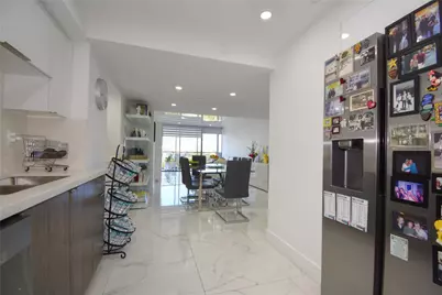 20301 W Country Club Drive #930, Aventura, FL 33180 - Photo 11