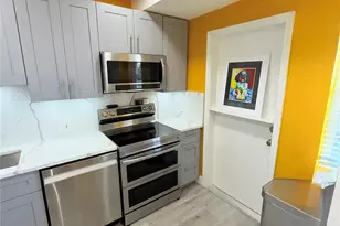 2801 N Palm Aire Dr, Pompano Beach, FL 33069 - Photo 9