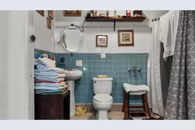 3446 NW 17 Street, Miami, FL 33125 - Photo 13