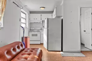 3446 NW 17th St, Miami, FL 33125 - Photo 17