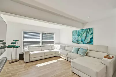 701 NE 164th Street, Miami, FL 33162 - Photo 11