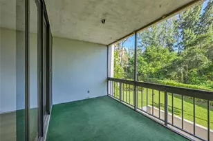 8411 Forest Hills Dr, Coral Springs, FL 33065 - Photo 7