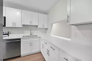 8411 Forest Hills Dr, Coral Springs, FL 33065 - Photo 15