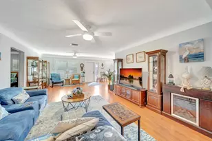 2611 NE 53rd St, Lighthouse Point, FL 33064 - Photo 9