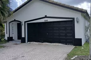 1640 Carriage Brooke Dr, Wellington, FL 33414 - Photo 1