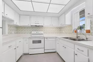 415 US Hwy 1 Unit, North Palm Beach, FL 33408 - Photo 11