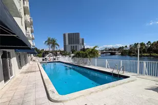 1740 NW North River Dr Unit, Miami, FL 33125 - Photo 19
