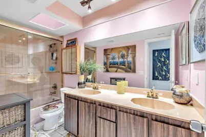 980 SW 70th Avenue, Plantation, FL 33317 - Photo 25