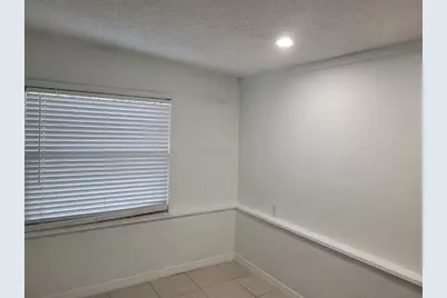 1810 NE 42nd Street, Deerfield Beach, FL 33064 - Photo 15