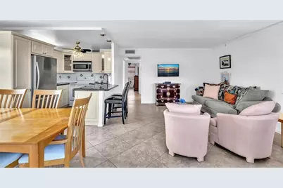 3021 Swansea B #3021, Deerfield Beach, FL 33442 - Photo 3