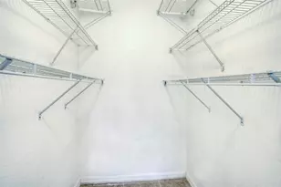 663 Vista Isles Dr, Sunrise, FL 33325 - Photo 9