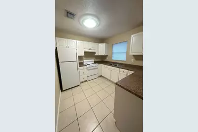 734 NW 13th Terrace, Fort Lauderdale, FL 33311 - Photo 5