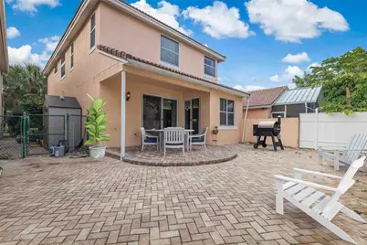 8612 Binghamton Avenue, Boynton Beach, FL 33436 - Photo 7