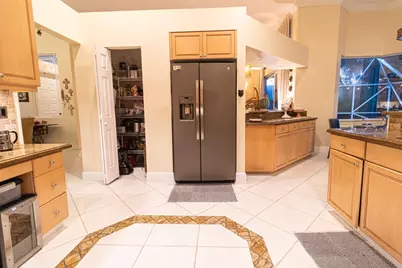 5062 Kensington Circle, Pompano Beach, FL 33076 - Photo 7