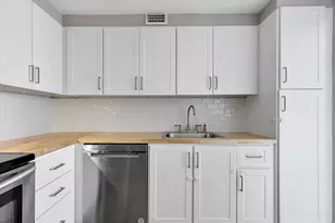 6500 Cypress Rd, Plantation, FL 33317 - Photo 7