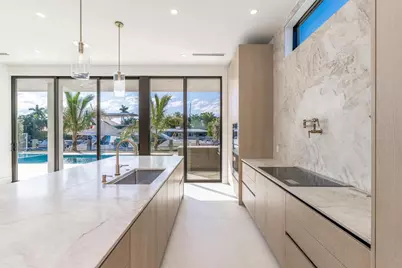 2612 NE 4th Street, Pompano Beach, FL 33062 - Photo 9