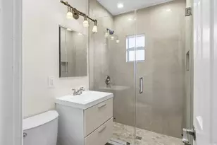 2000 NE 17 Ct, Fort Lauderdale, FL 33304 - Photo 37