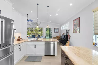 6848 SE Twin Oaks Circle, Stuart, FL 34997 - Photo 17